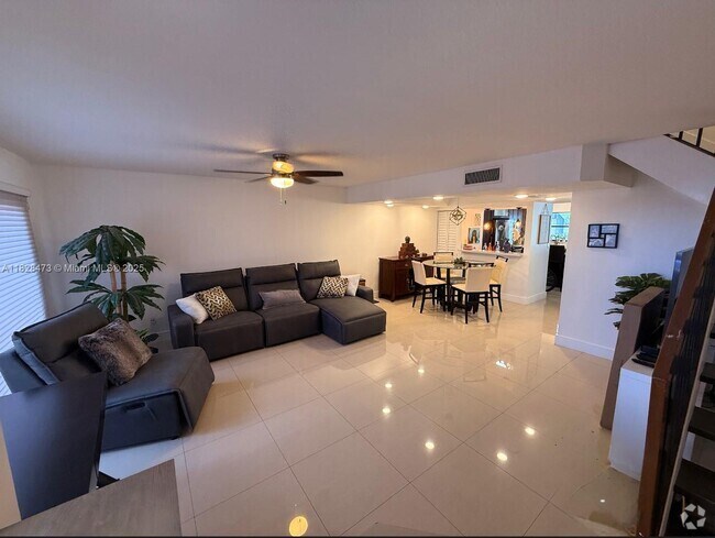 Building Photo - 1339 NW 122nd Terrace Rental
