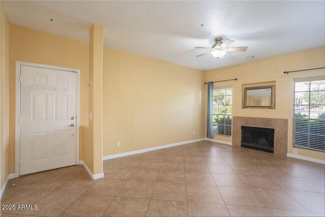 Photo - 14145 N 92nd St Apartamento Unidad 1104