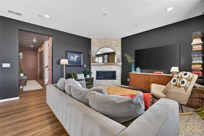 Photo - 949 N Undergrove Way