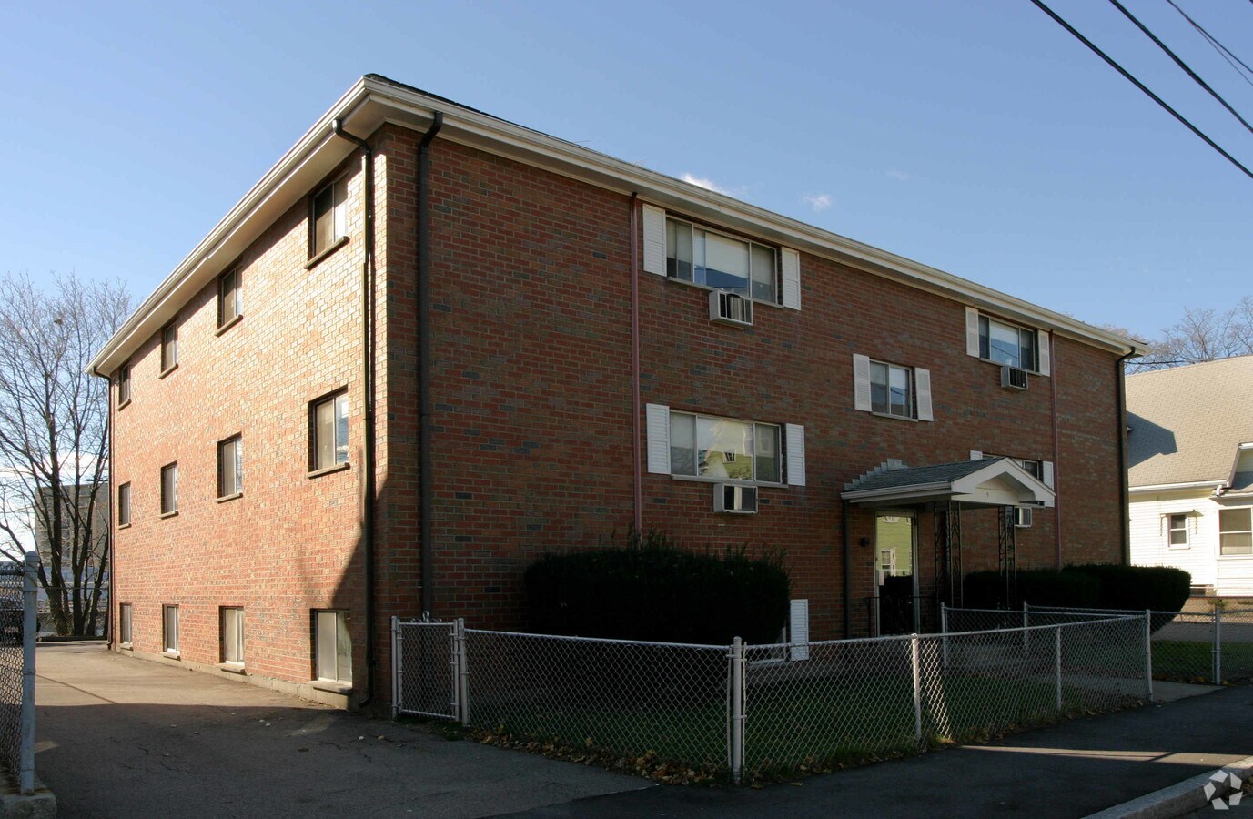 Photo - 7-9 Holmes St