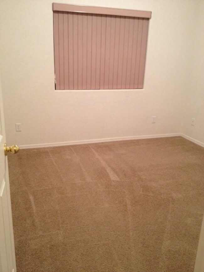 Photo - 6956 E Sandhurst Dr