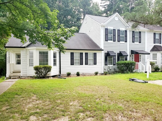 Building Photo - 3559 Ashley Station Dr SW