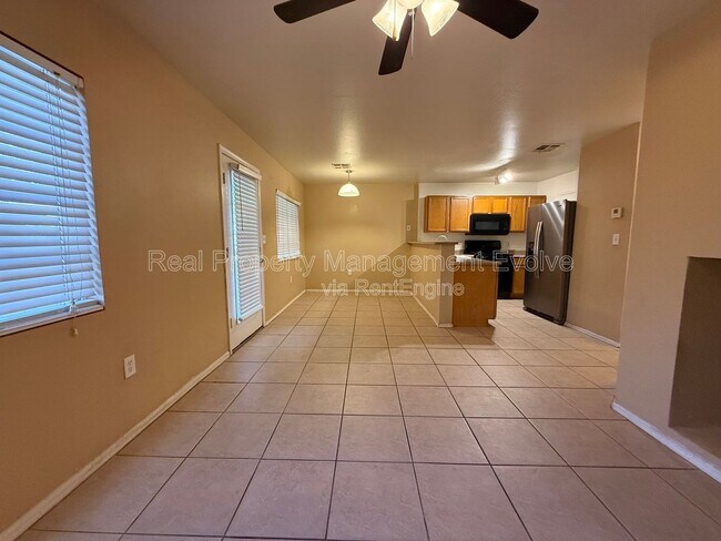 Photo - 125 S 56th St Unidad 155