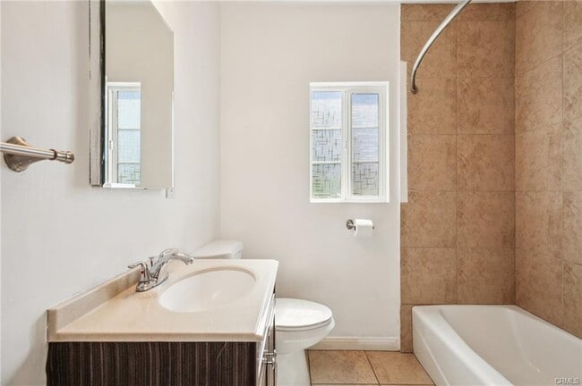 Photo - 16001 Tuba St