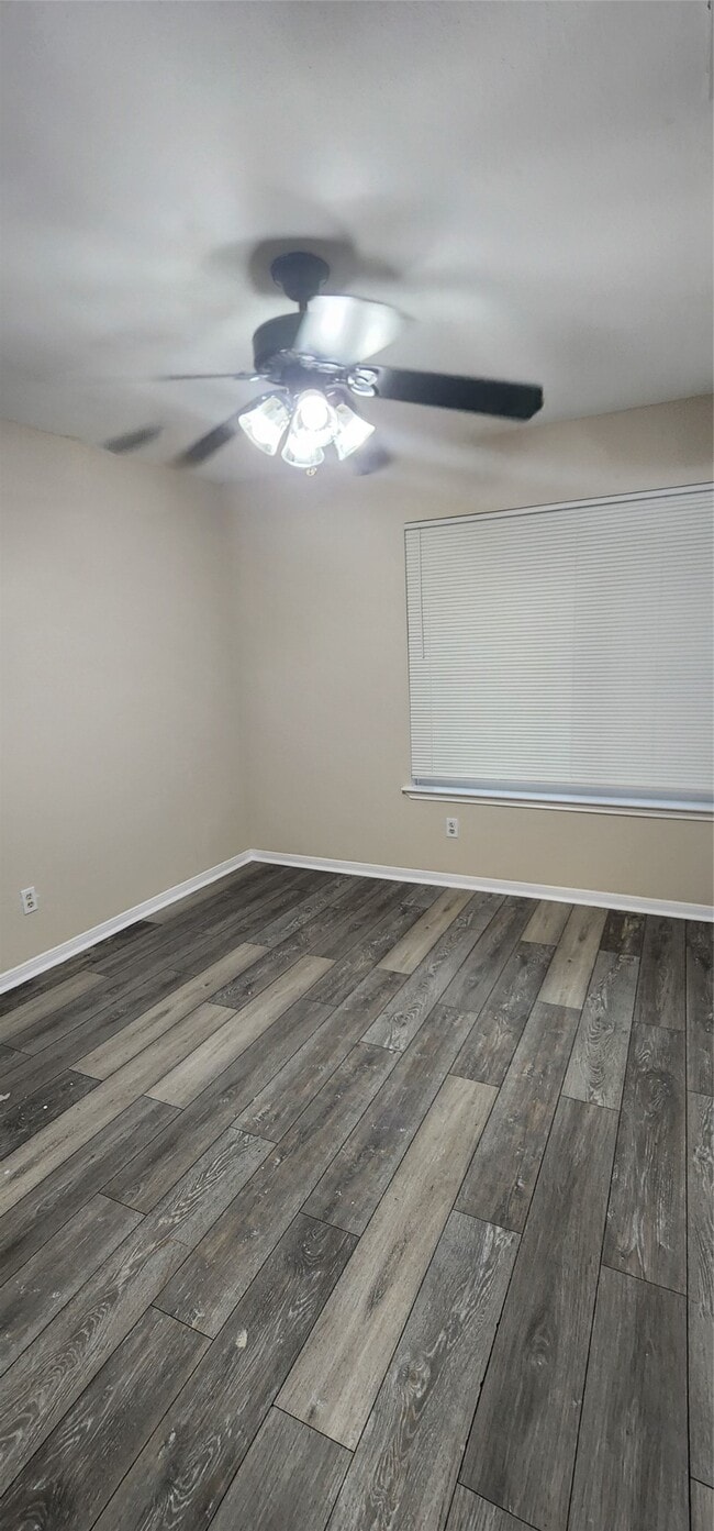 Building Photo - 15215 Ensenada Dr