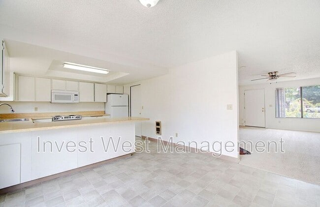 Photo - 14701 SE 16th Cir