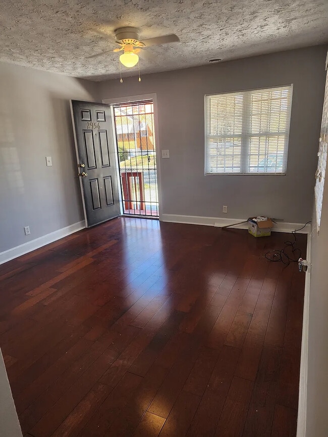 Room in Apartment on 8th St