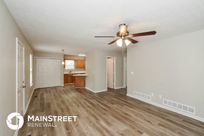 Photo - 273 Lenox Ct