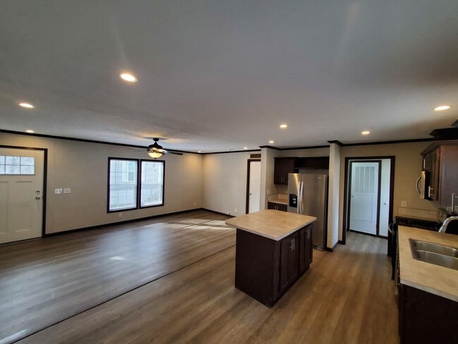 Photo - 24 Canary Hill Dr