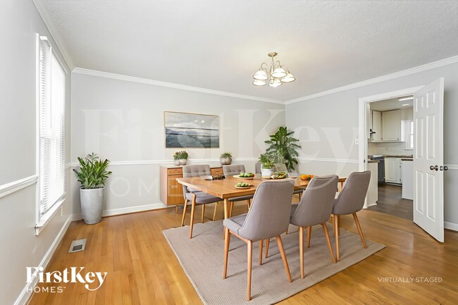 Photo - 3801 Blairwood St