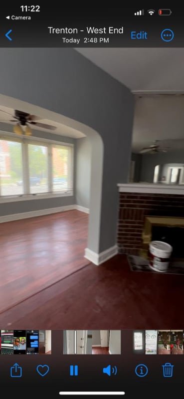 Photo - 649 W State St