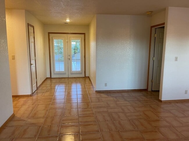 Photo - Wonderful Home 3 bed 2 bath with a Great Yard & Views Contact Property Pros Property Management