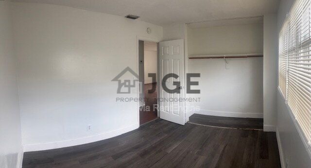 Photo - 4000 NW 81st Ave Unidad 3