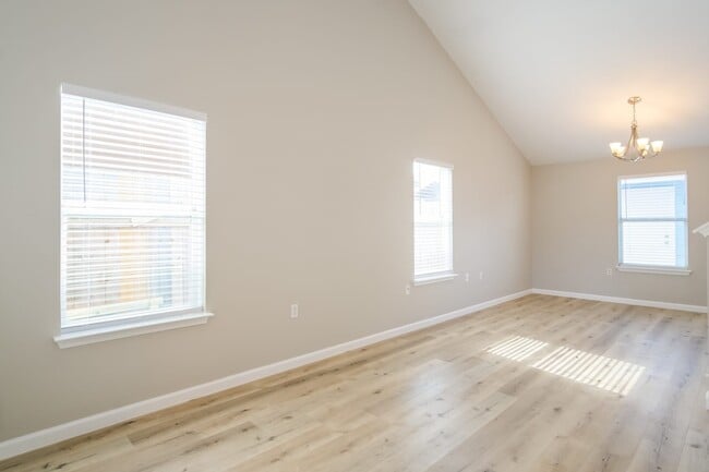 Photo - 17801 Powder Creek Dr