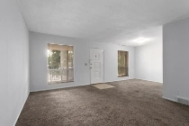 Photo - 510 W 89th St