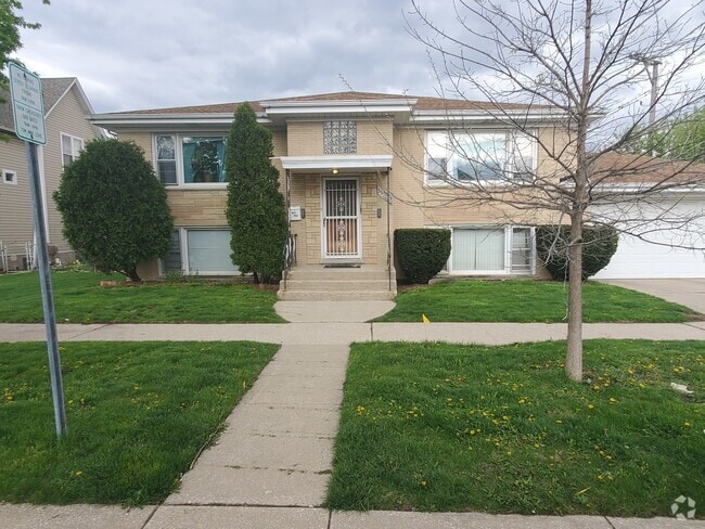 Building Photo - 3307 Highland Ave Rental