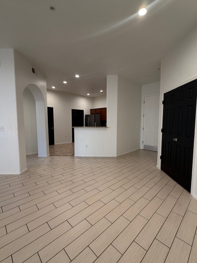 Photo - 14575 W Mountain View Blvd Unit 10212