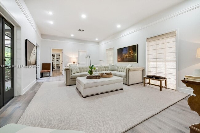 Photo - 721 San Bruno Ave