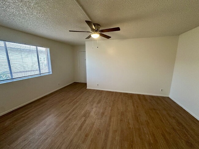 Photo - 6746 E Dallas St