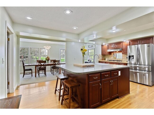Photo - 6117 Wilryan Ave