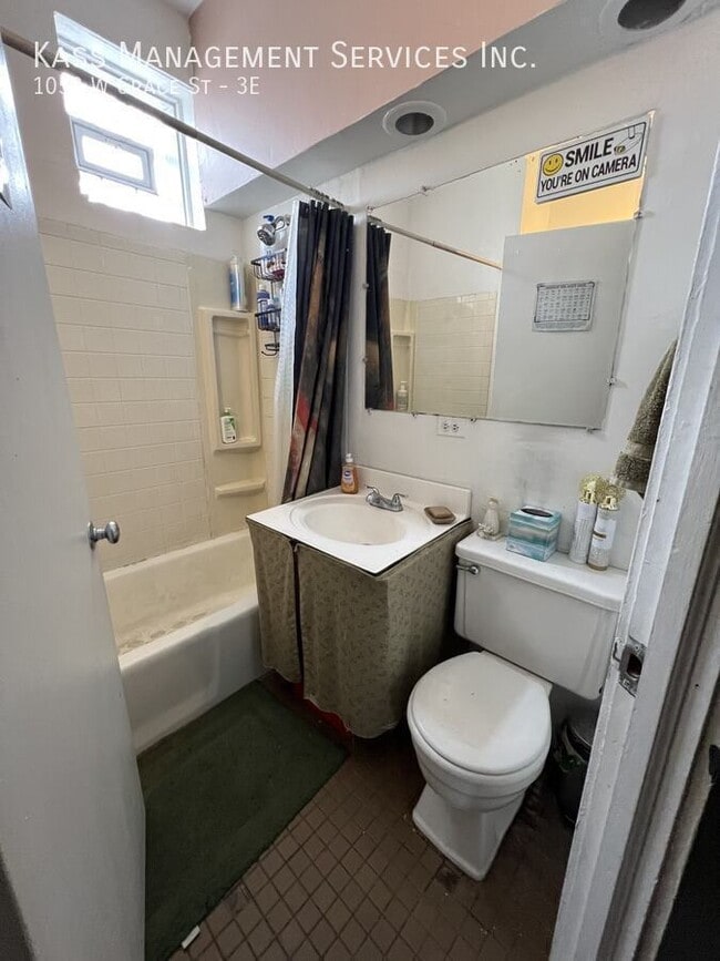 Photo - 1053 W Grace St Unit 3E