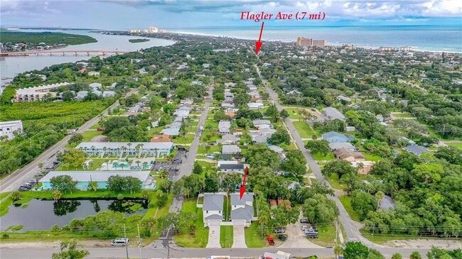 Photo - 350 2nd Ave E