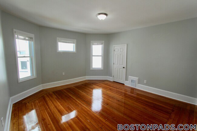 Photo - 203 Westville St Unit 3