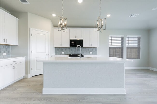 Photo - 3405 Pat Mayse Dr