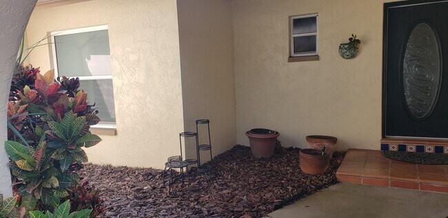 Building Photo - 2177 Chantilly Ln Rental