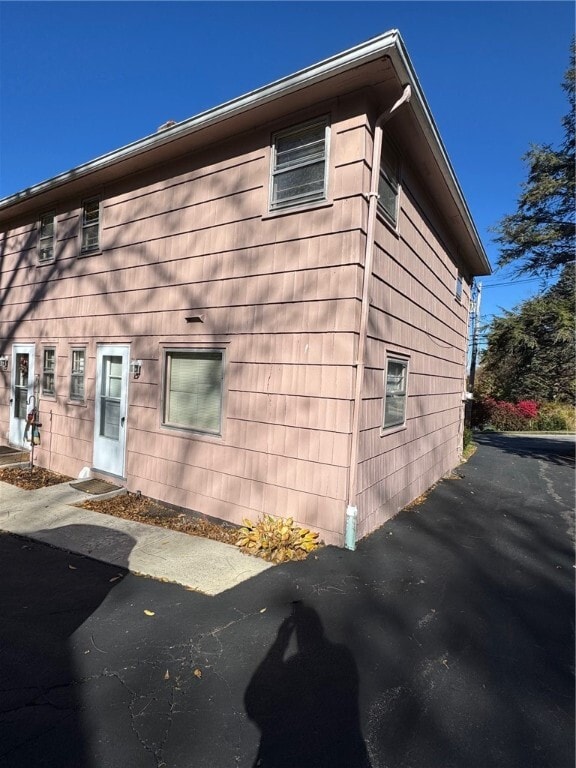 Photo - 16 Summit St