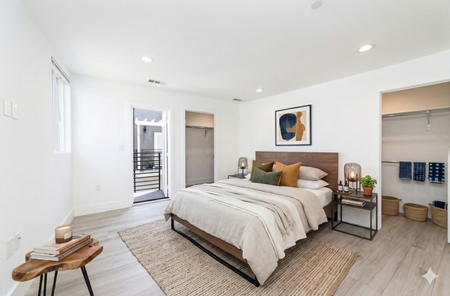 Photo - 5016 Pickford St Unidad #5016