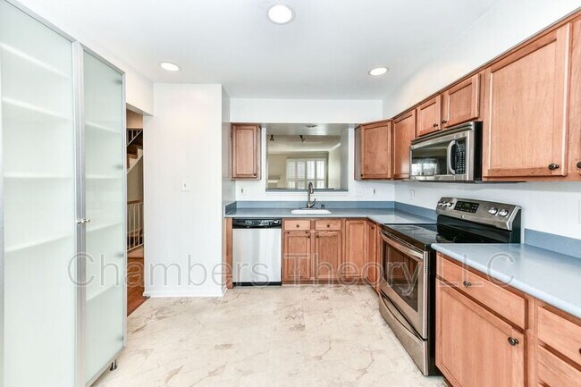 Photo - 21 Fendall Ave