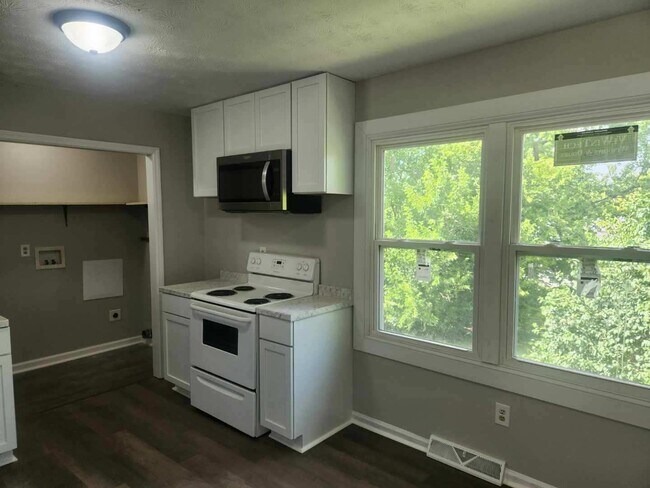 Photo - 245 Randolph Hill