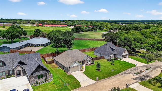 Photo - 38 Lone Oak Blvd