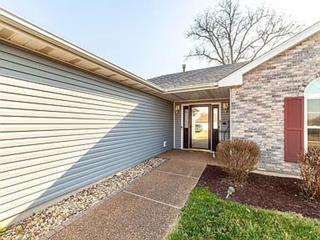 Photo - Great 3 Bed 2 Bath House In Ashland MO!