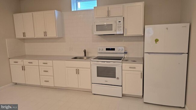 Photo - 11 BROOKS NOLEN Way