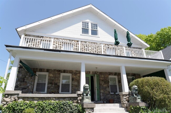 Building Photo - 17 Washington Ave