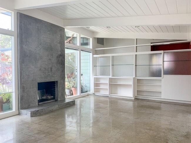 Photo - Custom Designed Modern 3 Bedroom Eicher in Palo Alto!