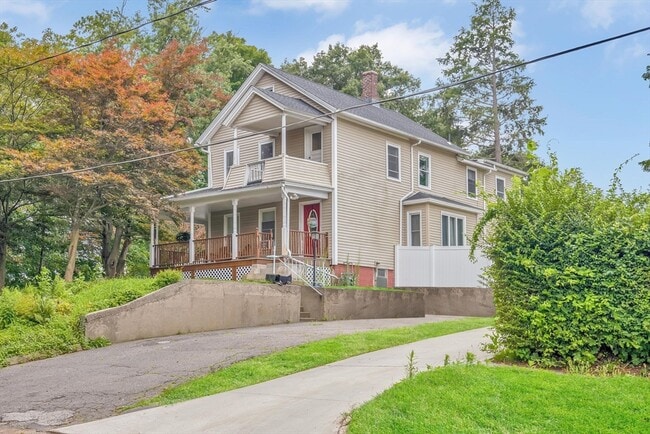 36 Ames Ave Unit 2