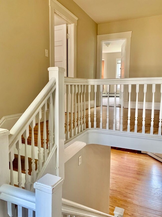 Photo - 329 Salt Springs Rd Unit 1