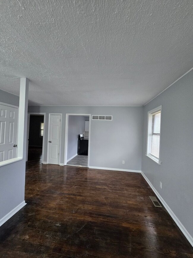 Photo - Renovated duplex