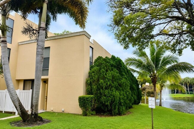 Photo - 2910 SW 87th Terrace
