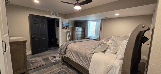 Photo - 15529 E 47th Ave