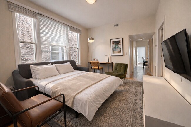2149 W Division St Unit SI FL3-ID1379070P