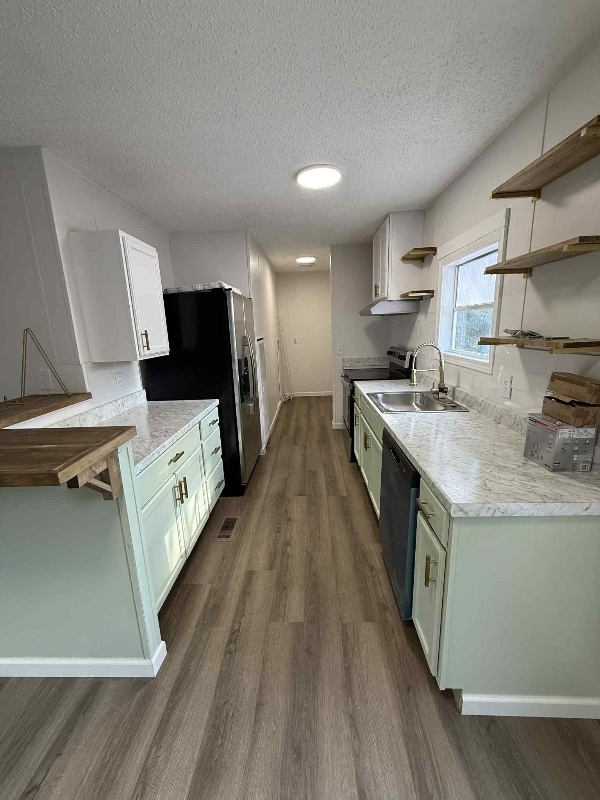 Photo - 218 Lee Rd 211