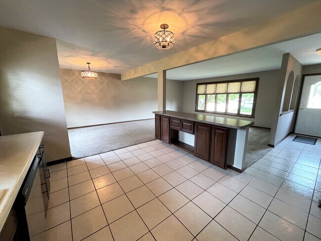 Photo - 16448 84th Ave