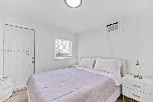 Photo - 1021 NW 23rd Ave