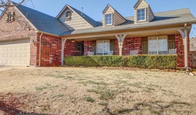 Building Photo - 12414 S Cedar Ave