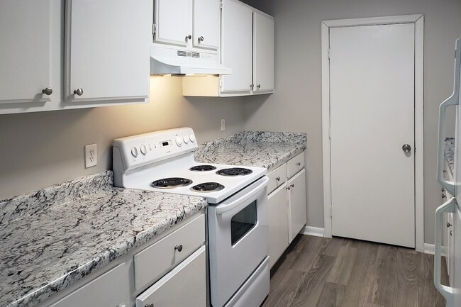 Photo - The Bluffs Apartments