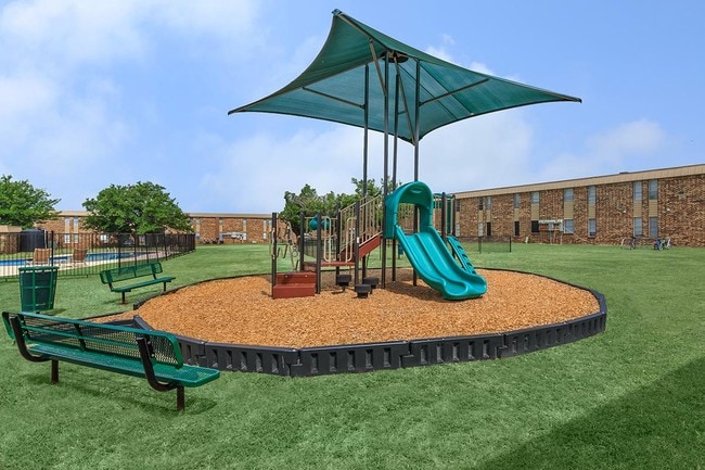 Photo - Sheppard's Edge Apts